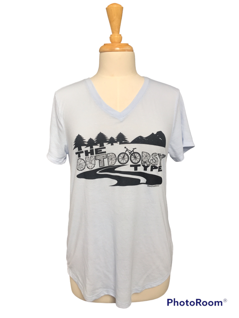 LG Graphic Tee | The Outdoorsy Type